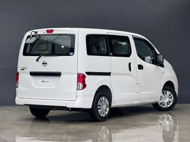 Nissan NV200 VANETTE van DX photo 2