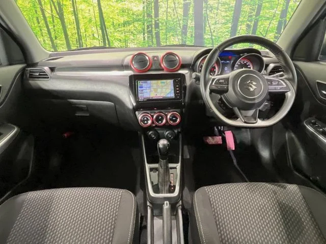 Suzuki SWIFT ハイブリッド　RS photo 2