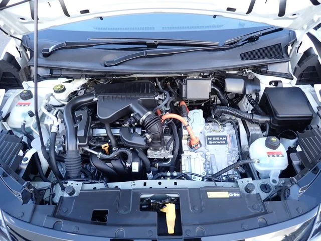 Nissan NOTE S photo 4