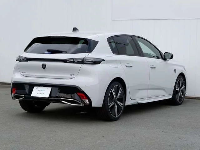 Peugeot PEUGEOT 308 GT　ハイブリッド photo 2