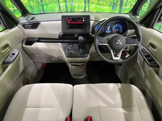 Mitsubishi eK SPACE 4WD M photo 2
