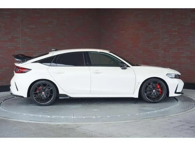 Honda CIVIC hatchback タイプR photo 2