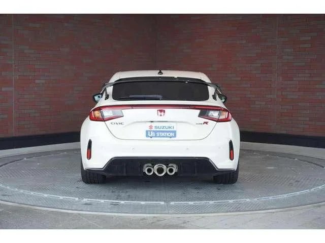 Honda CIVIC hatchback タイプR photo 3