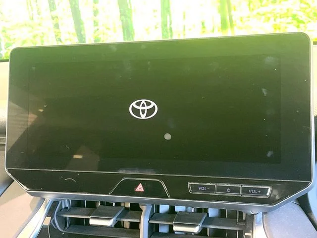 Toyota HARRIER 2WD G photo 3