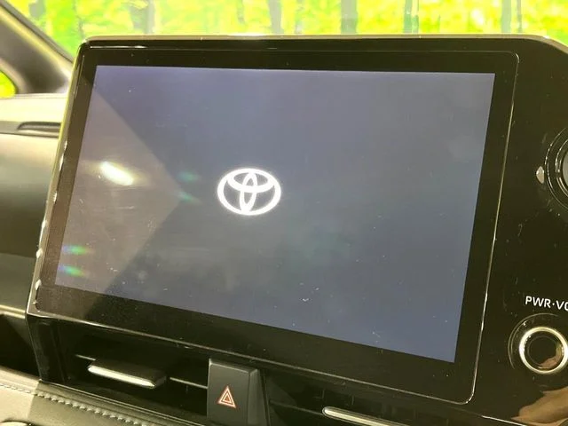 Toyota VOXY HYBRID S−Z photo 4
