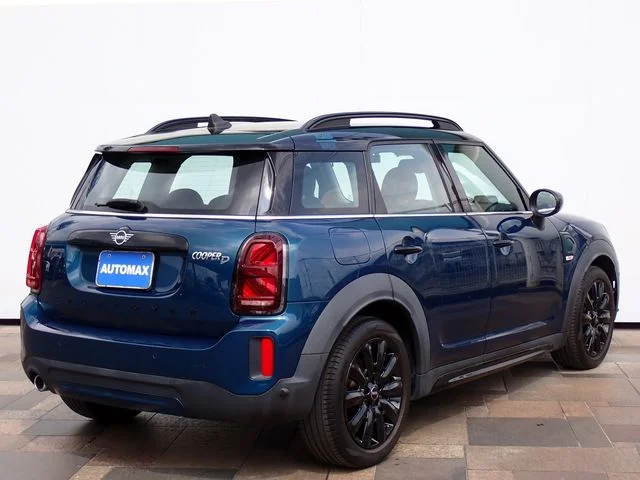 Bmw MINI COOPER D CROSSOVER ボードウォーク　エディション photo 3