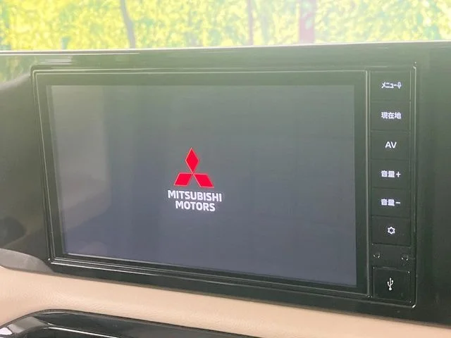 Mitsubishi DELICA MINI T　プレミアム photo 3