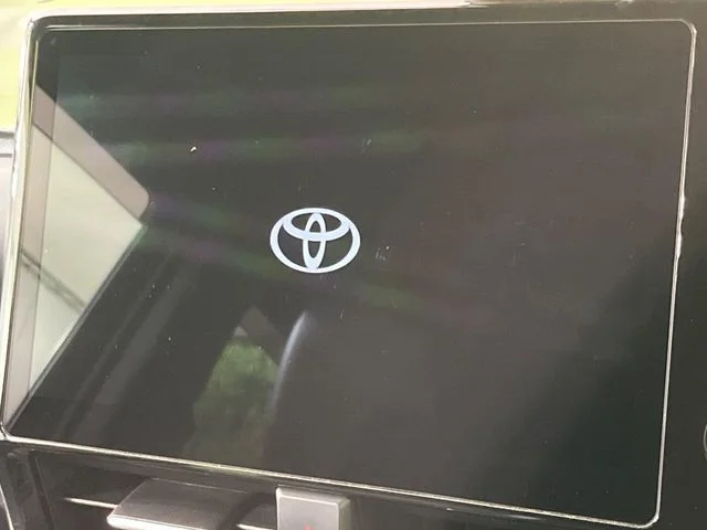 Toyota VOXY HYBRID S−Z photo 4