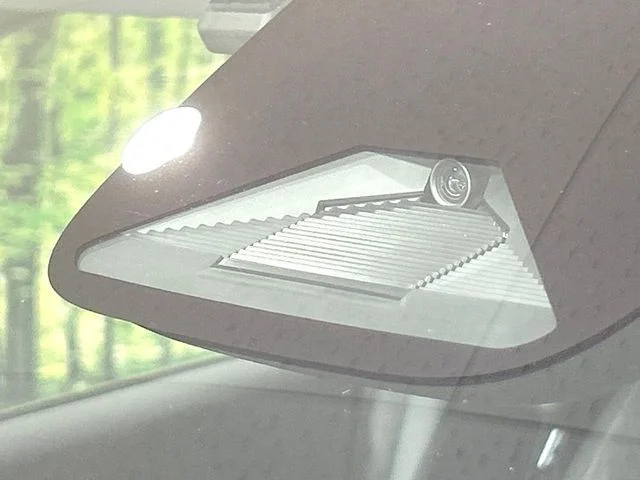 Honda VEZEL e:HEV Z photo 3