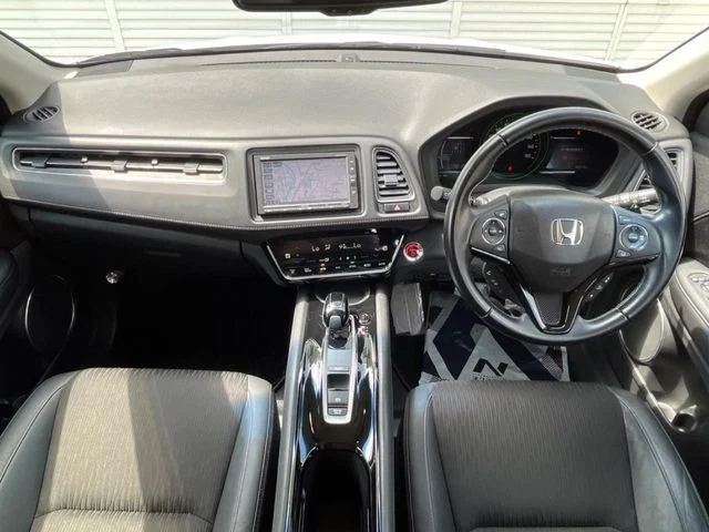 Honda VEZEL HYBRID Z　ホンダセンシング photo 2