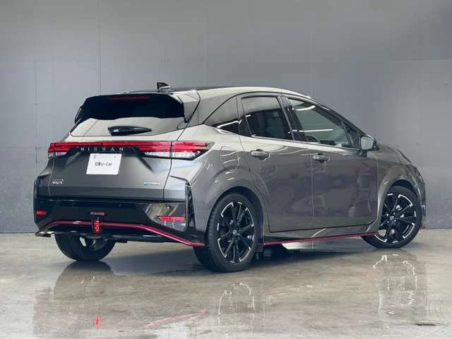 Nissan AURA ニスモ photo 2