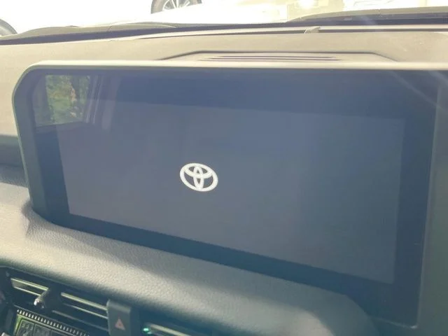 Toyota LANDCRUISER 250 VX photo 4