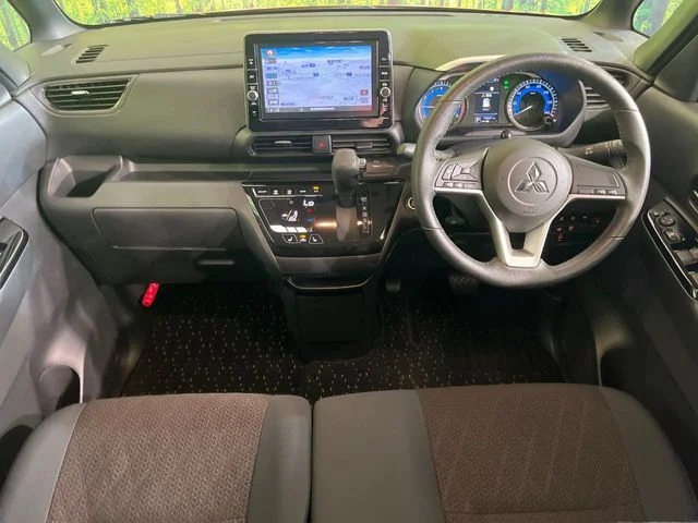 Mitsubishi ek X SPACE G　プラスエディション photo 2