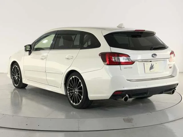 Subaru LEVORG 1．6STIスポツアイサイトブラックセレ photo 4
