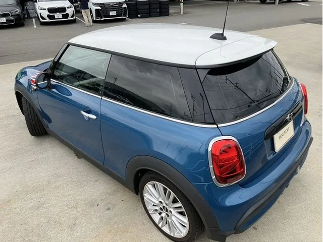 Bmw MINI COOPER S プレミアムプラスライン photo 3
