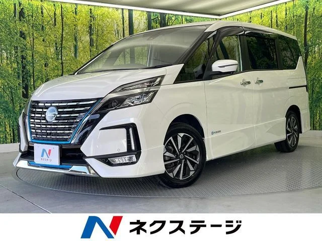 Nissan SERENA WG e−POWER　ハイウェイスター　V 2022