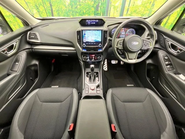 Subaru FORESTER プレミアム photo 2