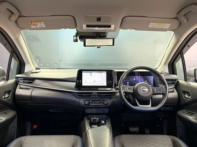 Nissan NOTE オーテック photo 3