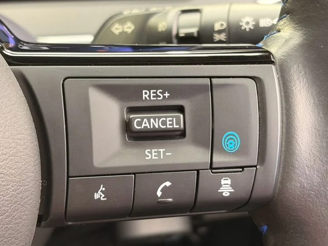 Nissan NOTE オーテック photo 4