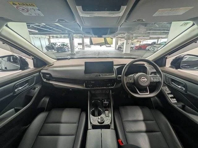 Nissan X-TRAIL HYBRID 4WD X　e−4ORCE photo 2