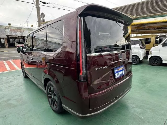 Honda STEPWAGON e:HEV SPADA ベースグレード photo 4