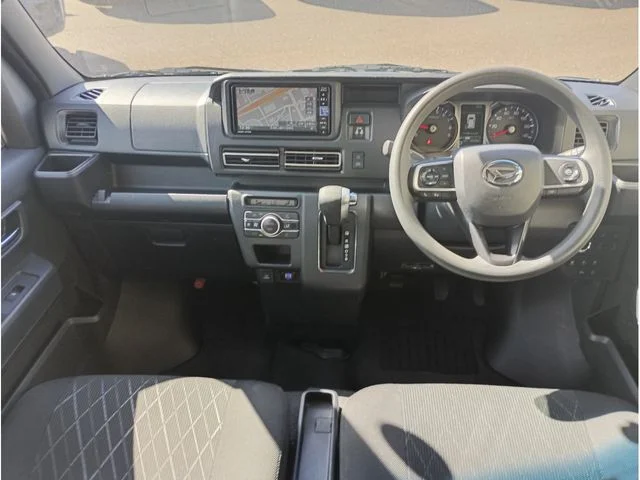 Daihatsu ATRAI van 4WD RS photo 3