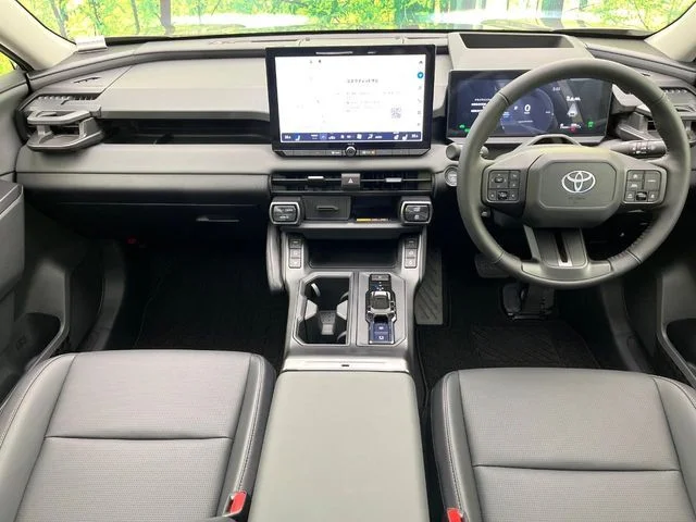 Toyota RAV4 HYBRID 4WD Z photo 2