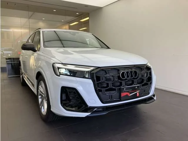 Audi AUDI Q7 55　TFSI　クワトロ　Sライン photo 2