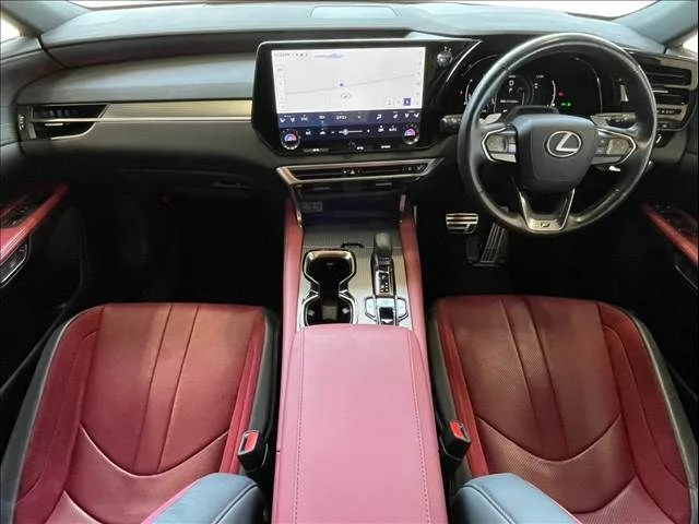 Toyota LEXUS RX500h Fスポーツ　パフォーマンス photo 2