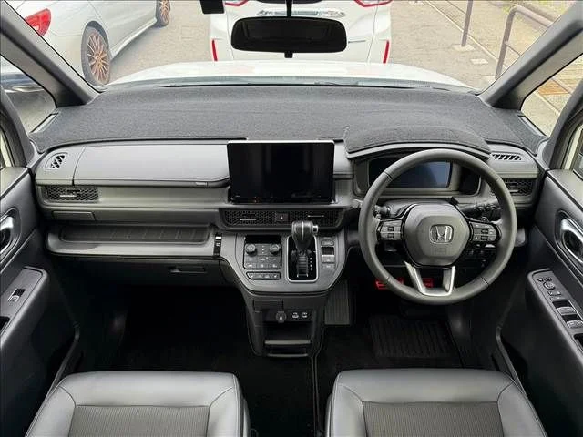 Honda STEPWAGON SPADA ベースグレード photo 2