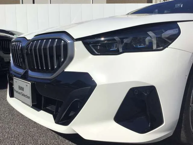 Bmw BMW 5series sedan 523d　xDrive　Mスポーツ photo 2