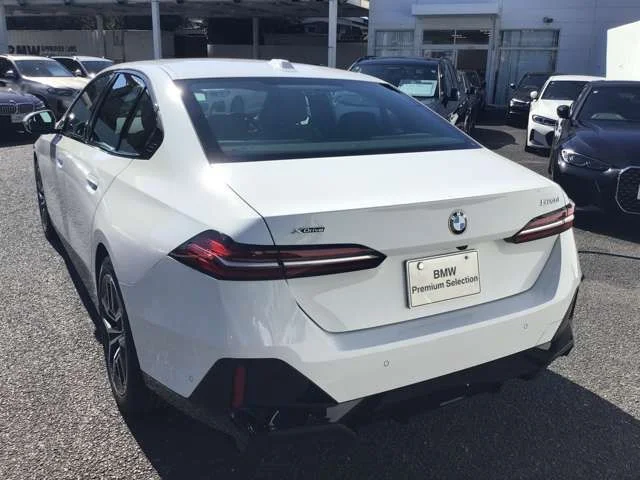 Bmw BMW 5series sedan 523d　xDrive　Mスポーツ photo 3