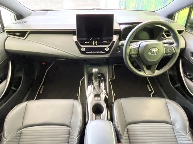 Toyota COROLLA TOURING HYBRID W×B photo 2