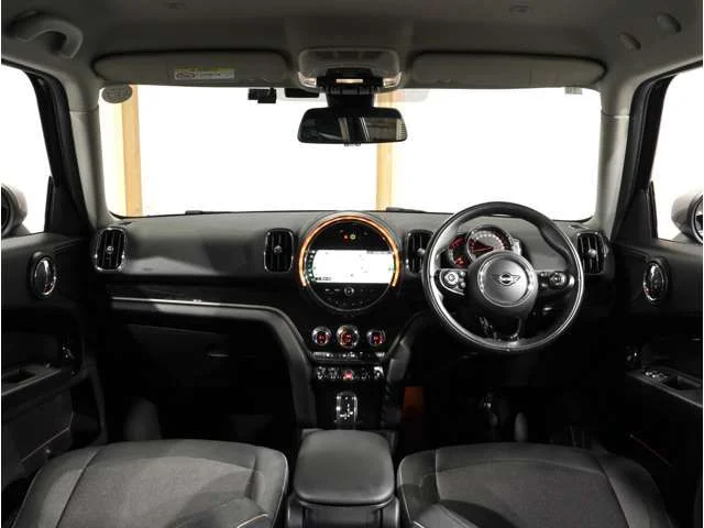 Bmw MINI COOPER D CROSSOVER ベースグレード photo 3
