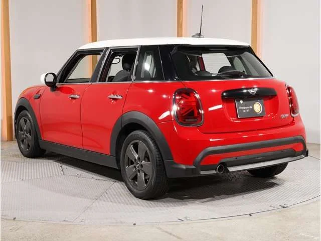 Bmw MINI COOPER 5DOOR ベースグレード photo 2