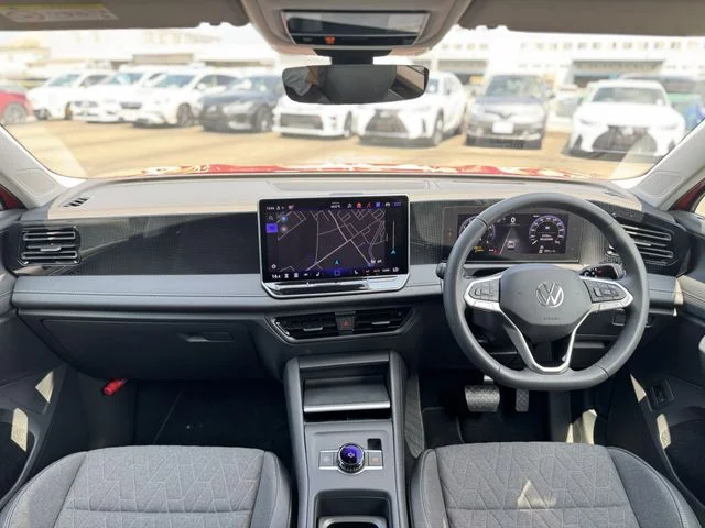 Volkswagen VOLKSWAGEN TIGUAN eTSI　アクティブ photo 2