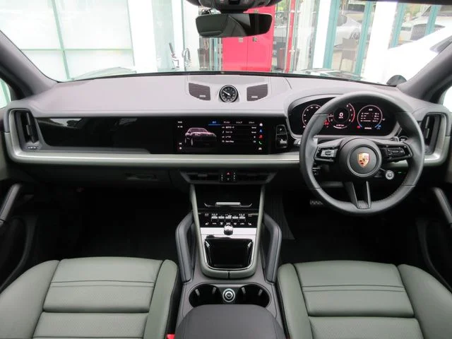 Porsche PORSCHE Cayenne ブラックエディション photo 2