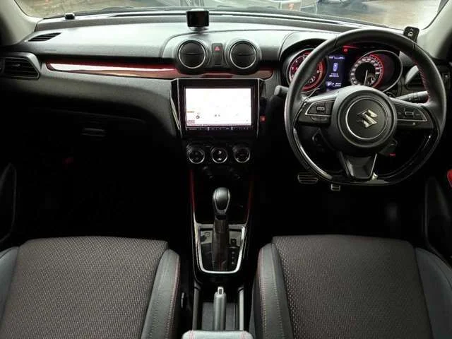 Suzuki SWIFT スポーツ photo 4
