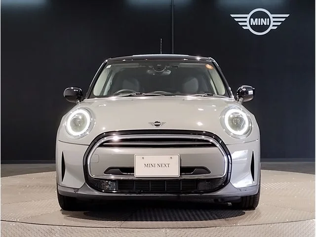Bmw MINI COOPER D 5DOOR ベースグレード photo 4
