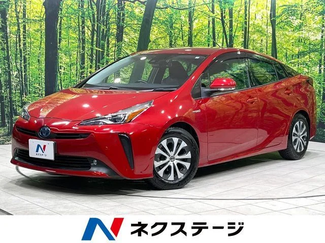Toyota PRIUS A　プレミアム 2019