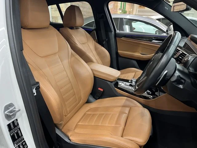 Bmw BMW X4 xDrive20d　Mスポーツ photo 4