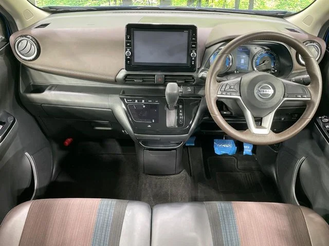 Nissan DAYZ ハイウェイスターX photo 2