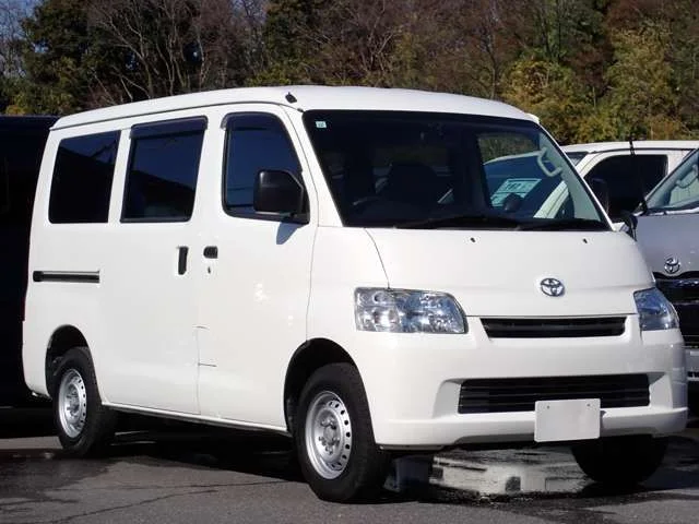 Toyota TOWNACE van 4WD GL　リヤヒーター　リヤフォグランプ付 photo 3