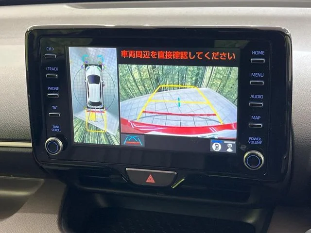 Toyota YARIS HYBRID G photo 4