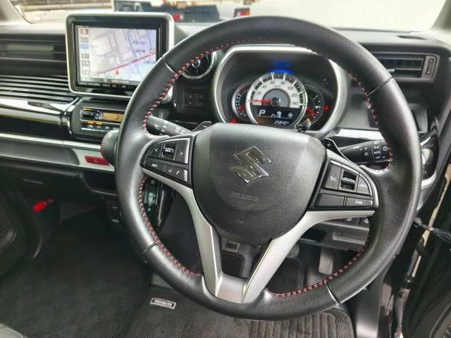 Suzuki Spacia custom ハイブリッドXS　ターボ photo 2