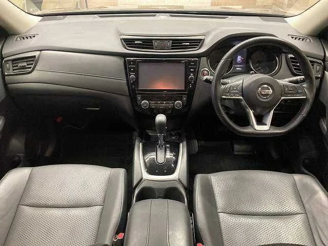 Nissan X-TRAIL 4WD 20Xi photo 2