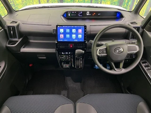 Daihatsu TANTO CUSTOM X photo 2