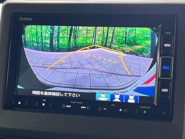 Honda N BOX CUSTOM L photo 4