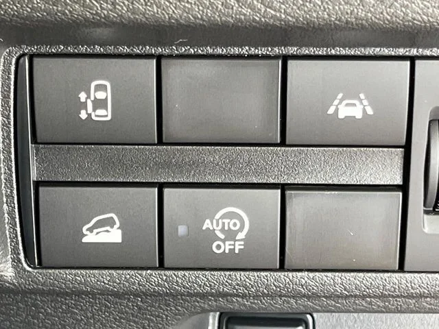Mitsubishi DELICA MINI T photo 4