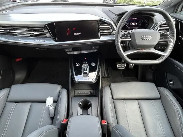 Audi AUDI Q4 e-tron 40　Sライン photo 2